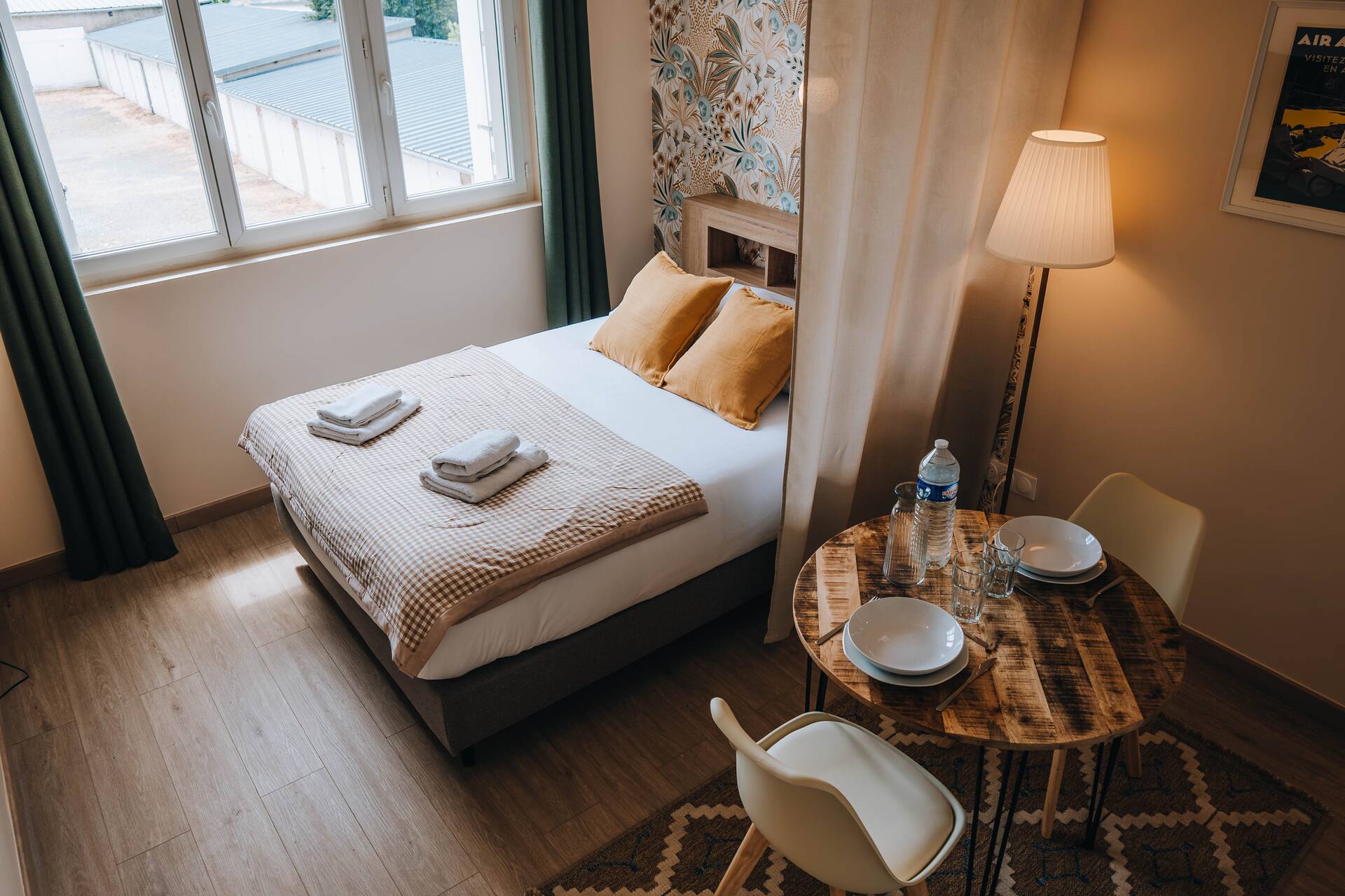 Chambre élégante de l'Alcôve Berrichonne à Châteauroux